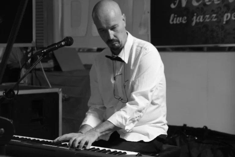 Sandro Binetti, docente di pianoforte e tastiere