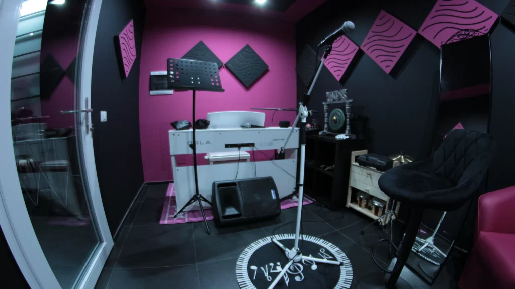Pink Noisers Putignano: sale prove e studio, foto 12